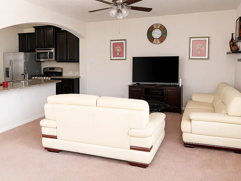8303 Greys Ln — Photo 2
