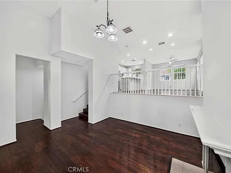 2068 Owens Dr — Photo 7