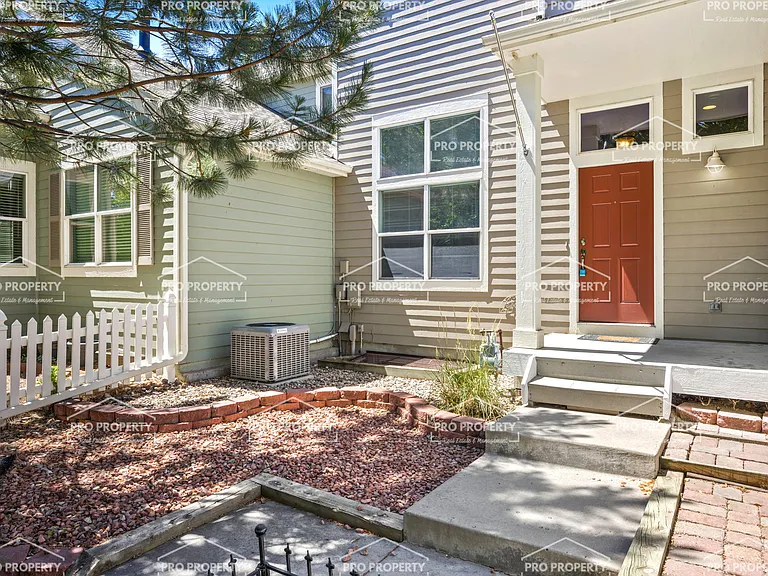 1945 Piney River Dr — Photo 4