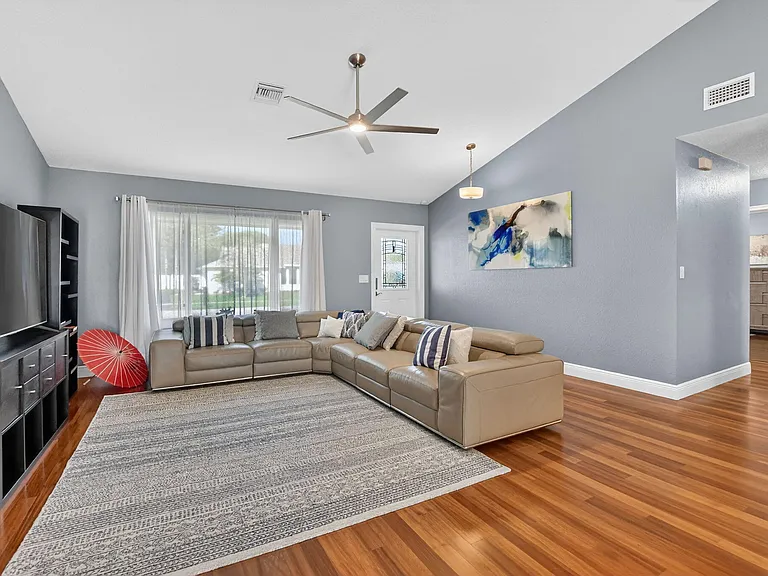 18298 102nd Way S — Photo 14