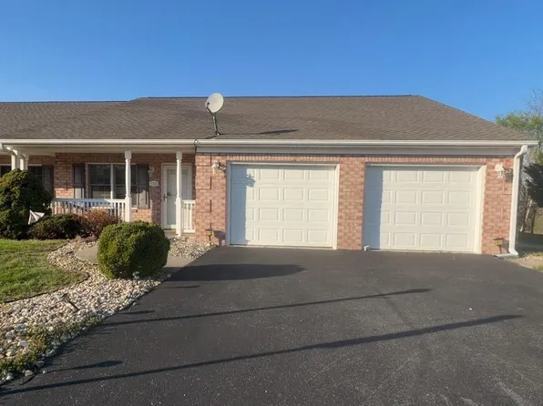 756 Largo Dr, Hagerstown, MD 21740