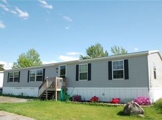 51 Green Village Dr, Lima, NY 14485