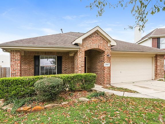 3rd image of 21947 Gosling Cedar Pl