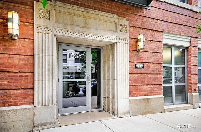 1st image of 1735 N Paulina St APT 318