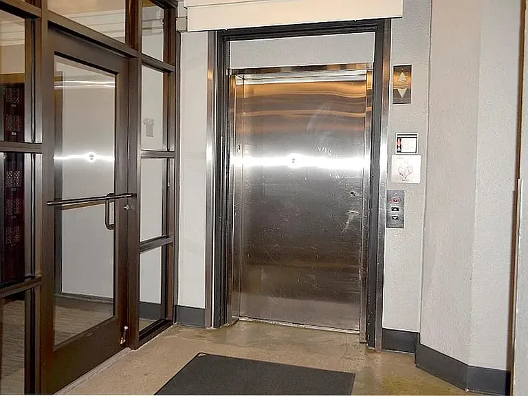 1535 Walnut St #701 — Photo 19