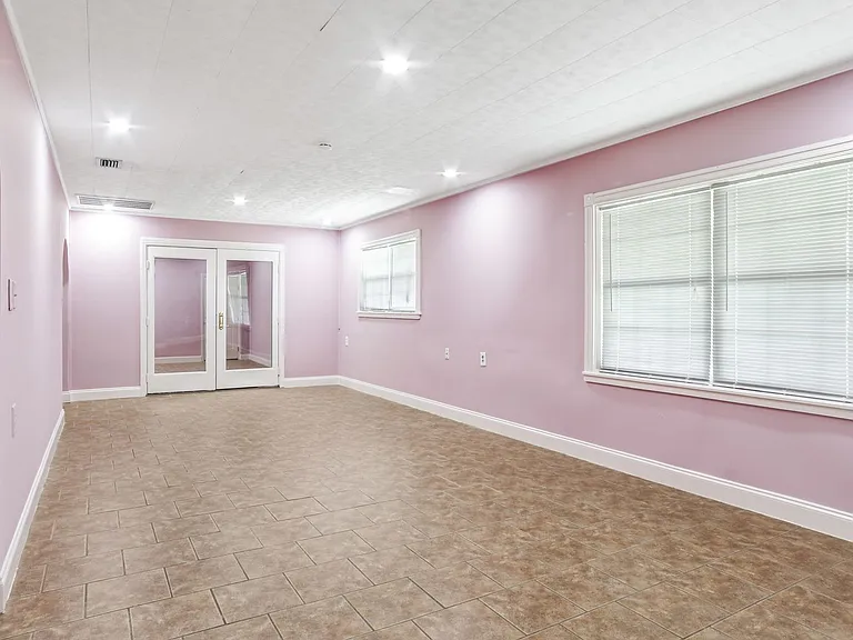 534 Shrine Club Rd — Photo 3
