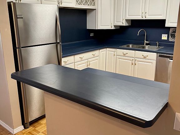4th image of 535 S Cleveland Ave APT 106
