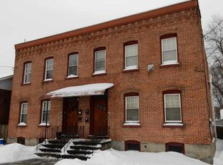 26 101st St, Troy, NY 12180