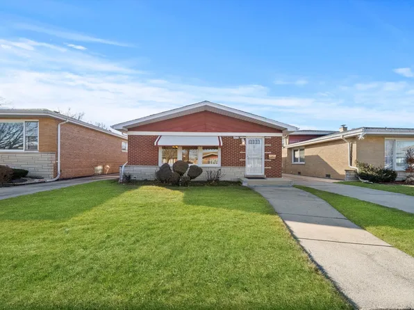 8350 S Kedvale Ave, Chicago, IL 60652