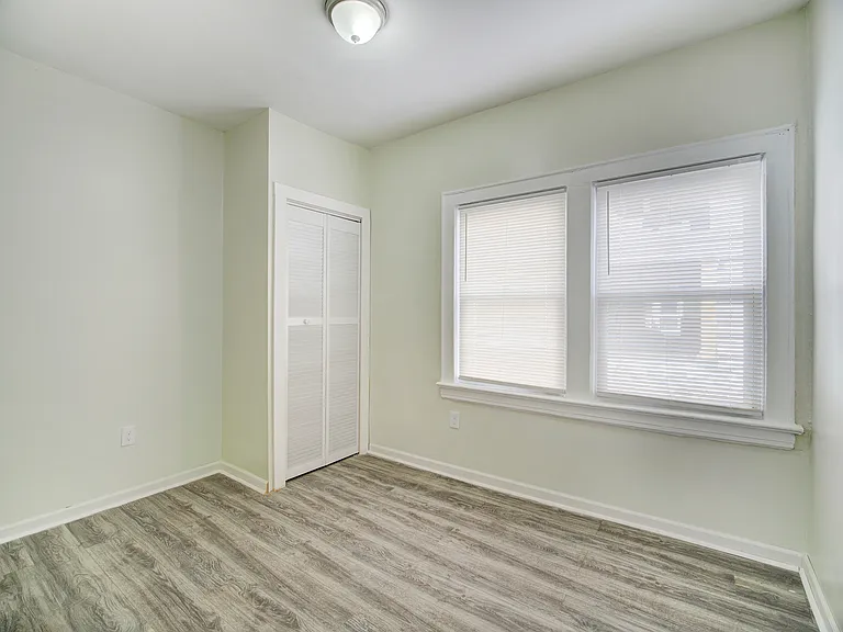 57-59 Poe Ave #3 — Photo 7