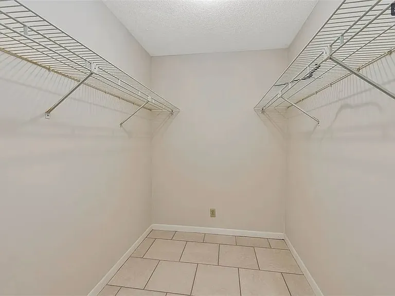 800 Mallery St #B-13 — Photo 7