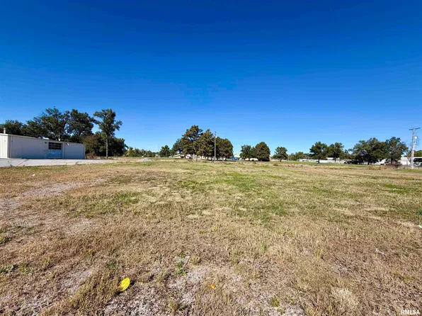 1014 Us Highway 45 N, Eldorado, IL 62930