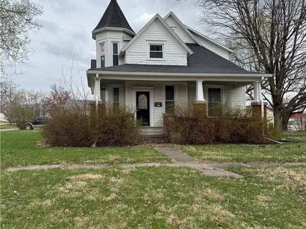 518 N Willow St, Stanberry, MO 64489