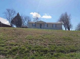 374 Oliver Smith Rd, Flintville, TN 37335