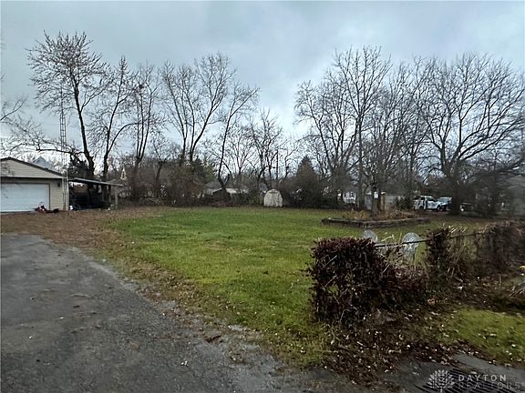 4th image of 2342 Cadie Ave