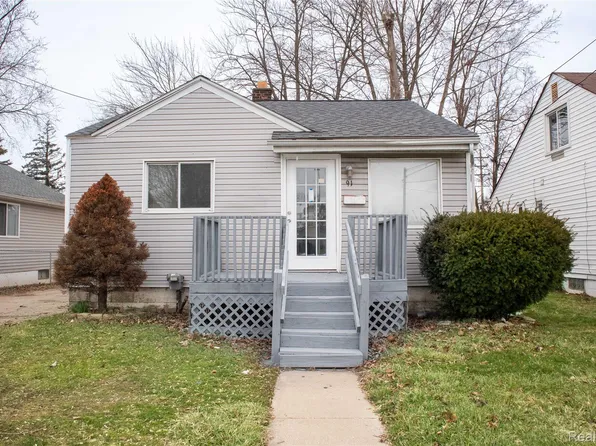 91 Martin Luther King Jr Blvd N, Pontiac, MI 48342