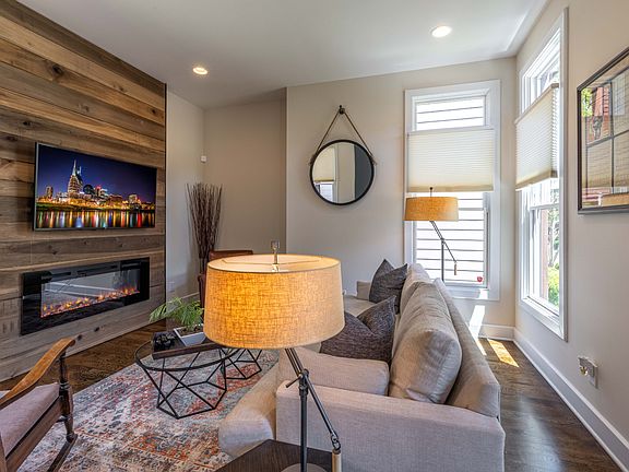 3rd image of 1078 2nd Ave S #B
