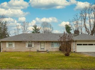 3247 Roxburg Dr, Lexington, KY 40503