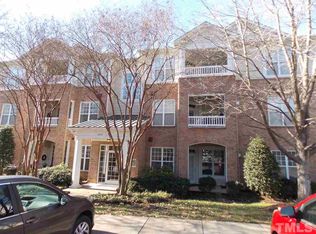 8021 Allyns Landing Way APT 104, Raleigh, NC 27615