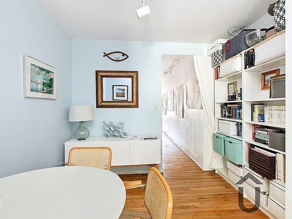 4th image of 309 E 104th St APT 3F