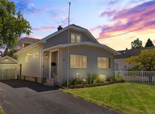 86 Henley St, Rochester, NY 14612