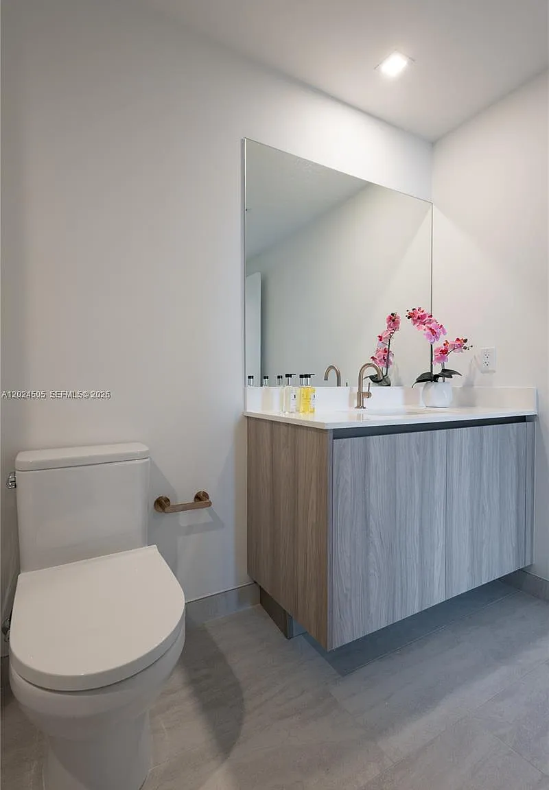 2 bed, $8,900 — Photo 4