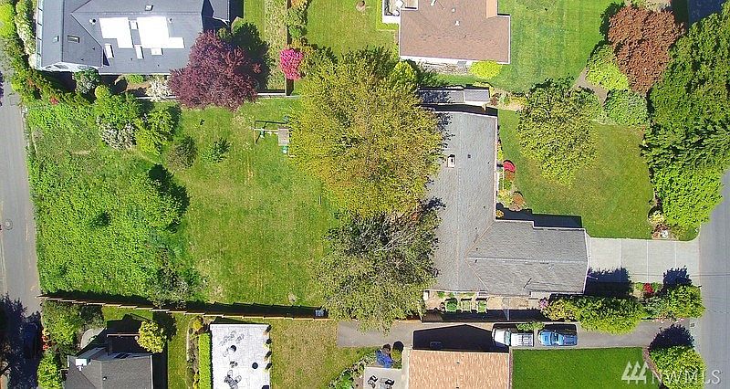 1st image of 914 Sea Vista Pl