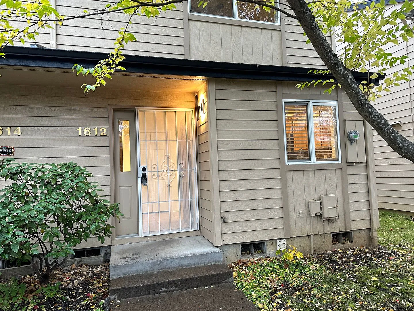 Beautifully updated townhouse in Eugene! — Photo 2