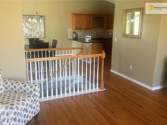 Kitchen and dining area.