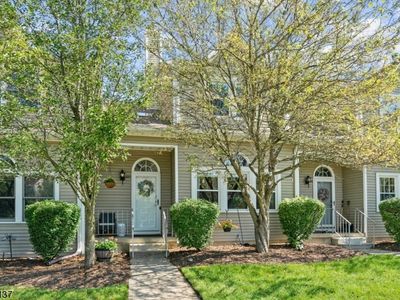 527 Faulkner Dr, Hackettstown, NJ, 07840