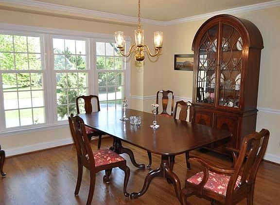 3rd image of 114 Ponds Ln