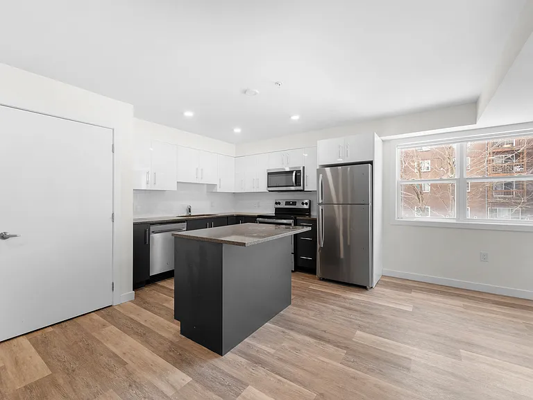 72 Primrose St #201 — Photo 13