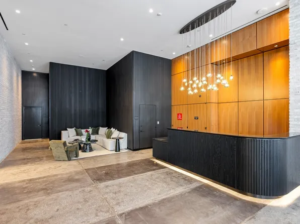 504 Sackett Street image 14 of 23