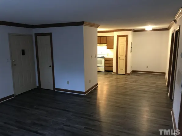 3531 Ivy Commons Dr APT 102, Raleigh, NC 27606