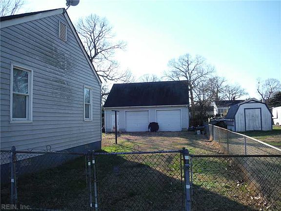 2nd image of 1211 Wilkins Dr