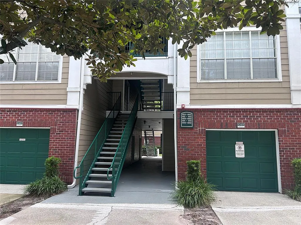 1 bed, 1.0 bath, 721 sqft, $1,500 — Photo 1