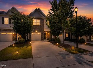 205 Castien Cove Pl, Apex, NC 27539