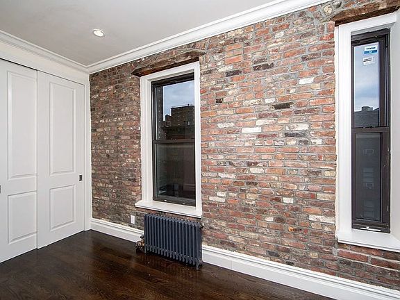 3rd image of 133 E 4th St APT 14