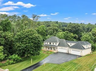 127 Parker Rd, Chelmsford, MA 01824