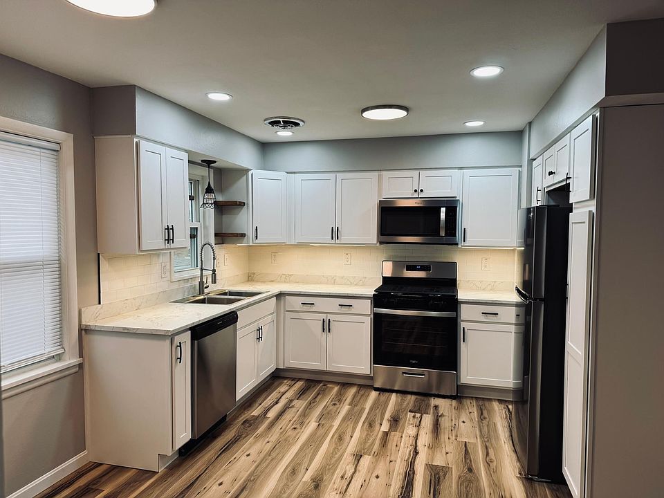 1st image of 1699 Liberty Dr #1699