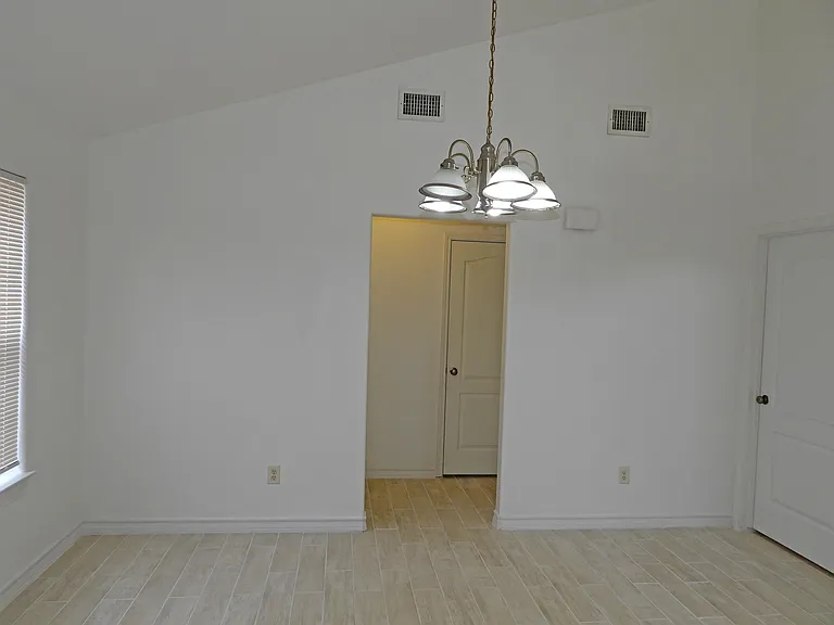 2101 Bahamas Dr #3 — Photo 16