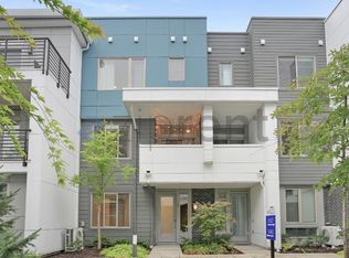 11415 117th Ln NE #3, Kirkland, WA 98034