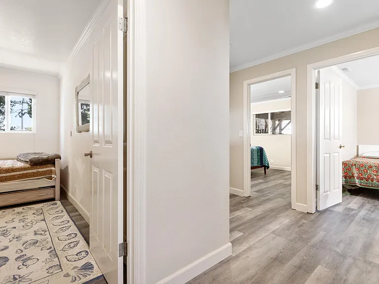 2124 W Cliff Dr — Photo 15