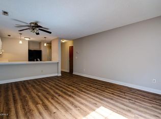 1707 S 41st St APT F, Wilmington, NC 28403