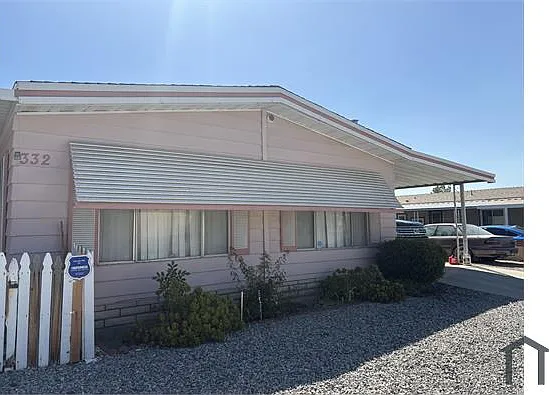 332 N La Paloma Ave — Photo 1