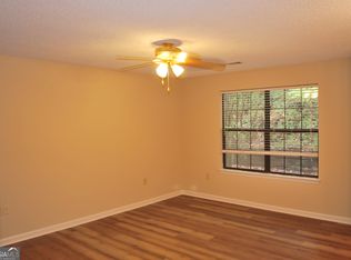 2235 Old Hamilton Pl #D200, Gainesville, GA 30507