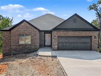 7 Woking Ln, Bella Vista, AR, 72714