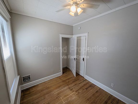 3rd image of 5707 Dewey Ave APT 1F