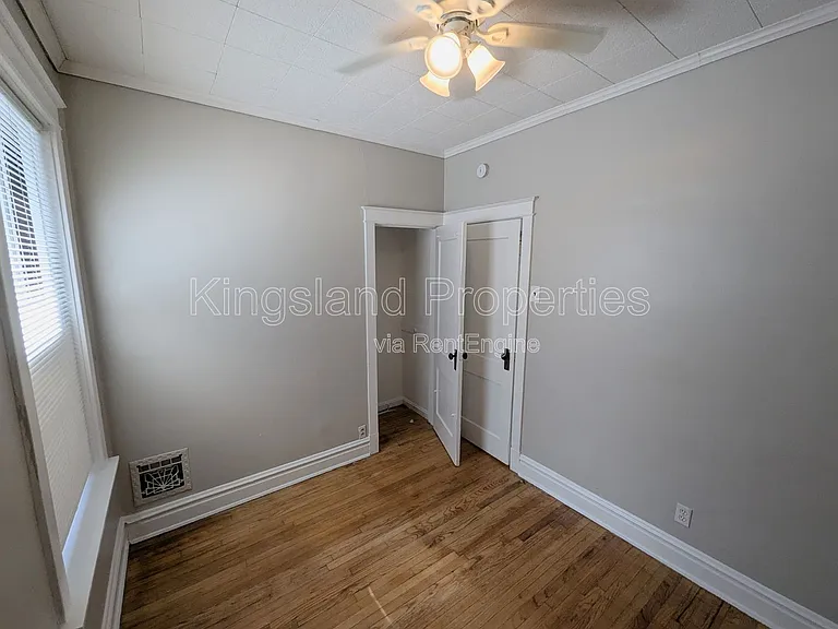 5707 Dewey Ave #1F — Photo 6