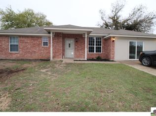 40 Market Loop, Morgans Pt Resort, TX 76513